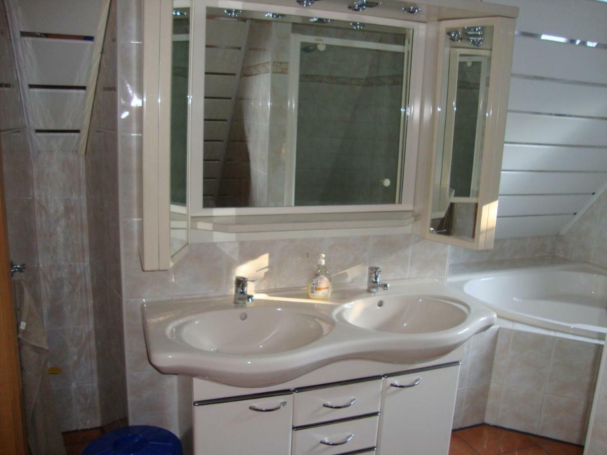 Ferienwohnung "An Der St. Ludmila" Crostwitz Экстерьер фото