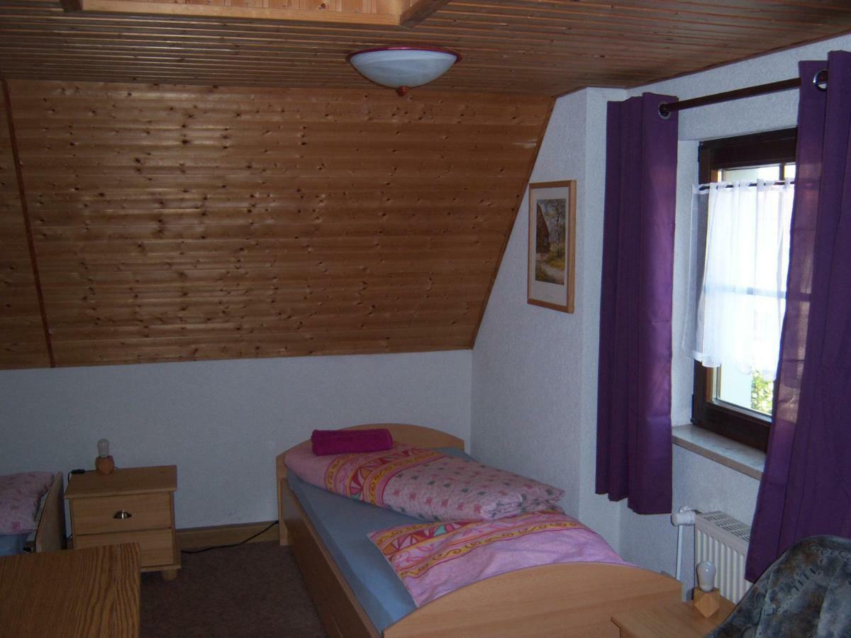Ferienwohnung "An Der St. Ludmila" Crostwitz Экстерьер фото
