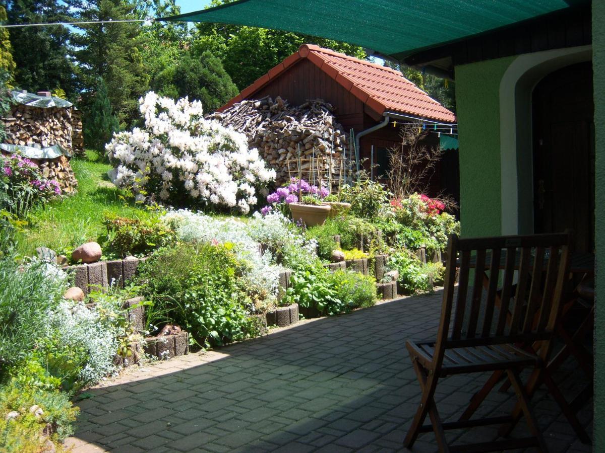Ferienwohnung "An Der St. Ludmila" Crostwitz Экстерьер фото